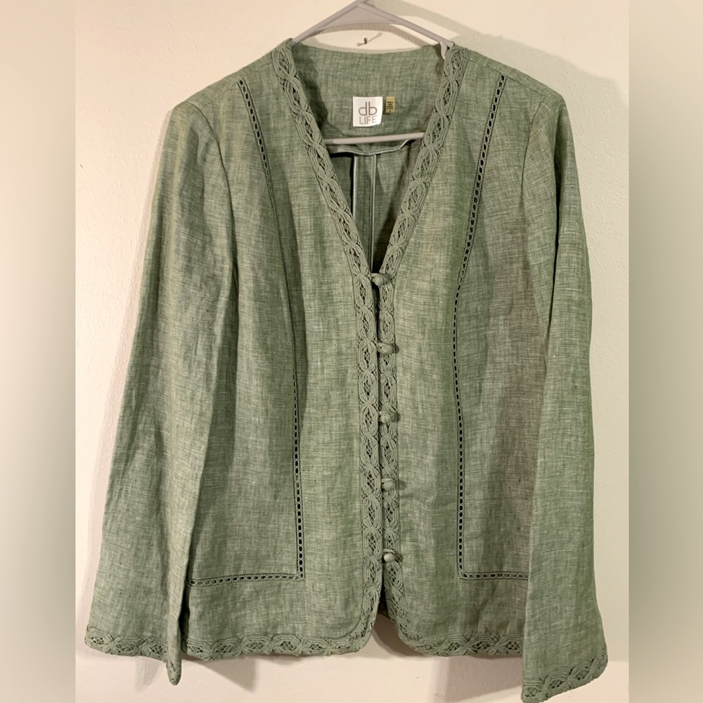 vintage db life size small sage color Ladies jacket